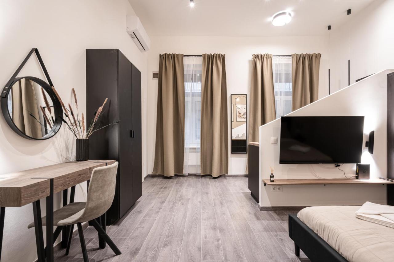 Kl31 - Urban Escape - Prime Location - Klauzal Square By Bqa Apartment Budapest Exterior photo