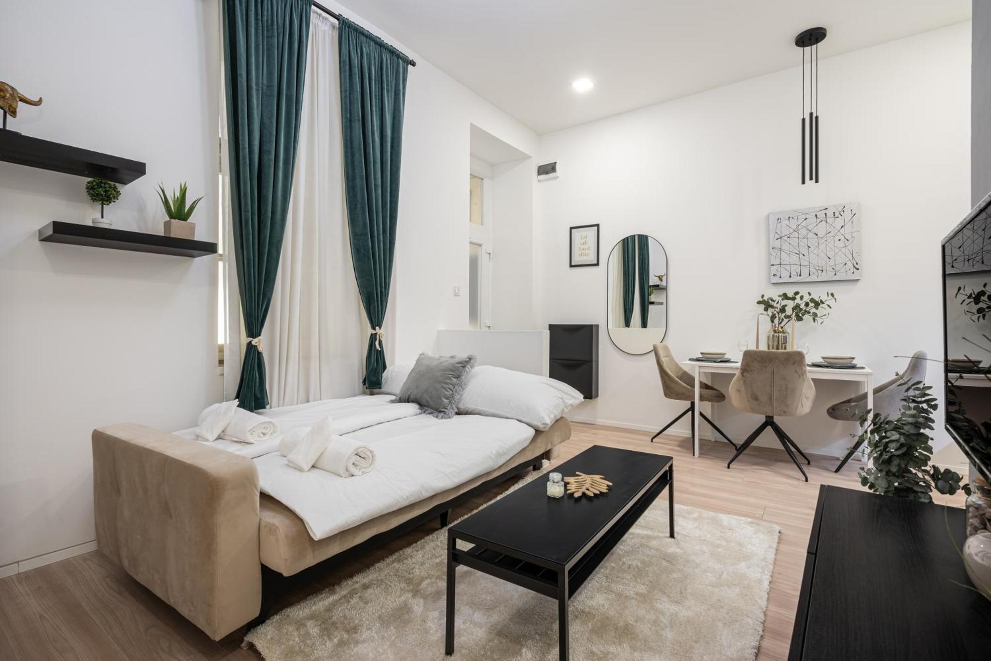 Kl31 - Urban Escape - Prime Location - Klauzal Square By Bqa Apartment Budapest Exterior photo